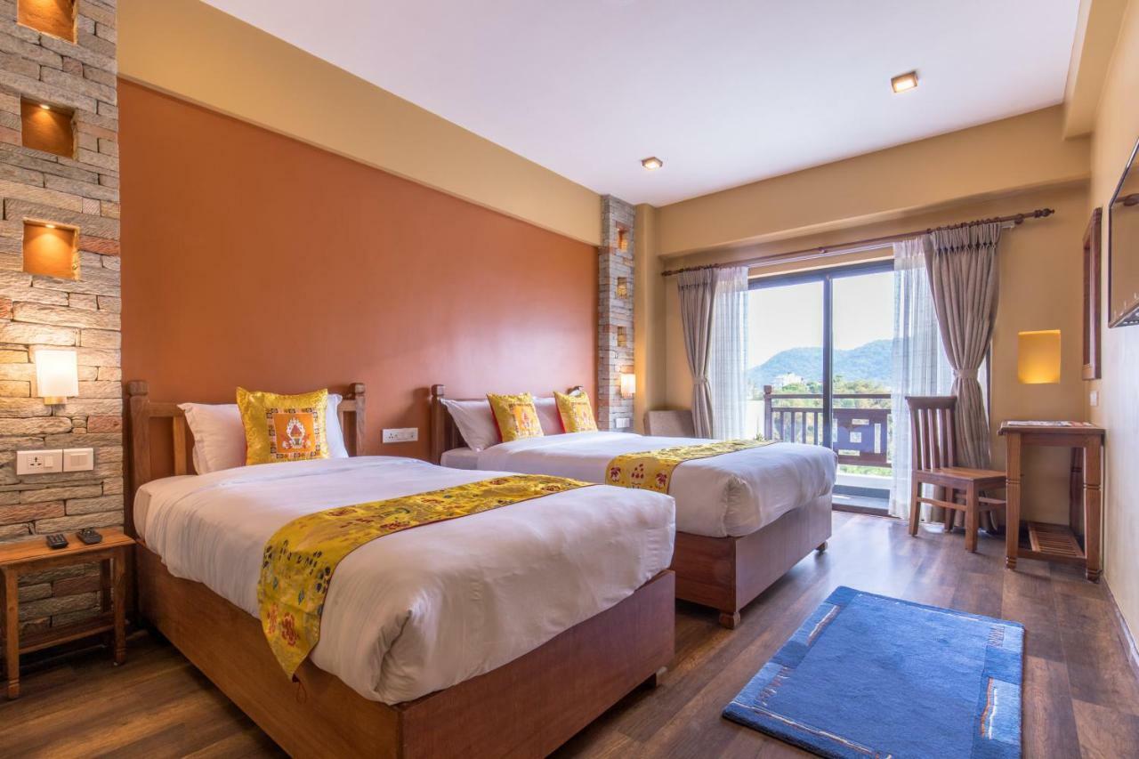 Hotel Mala Pokhara Kültér fotó