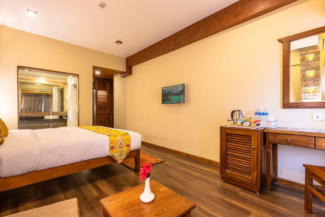 Hotel Mala Pokhara Kültér fotó