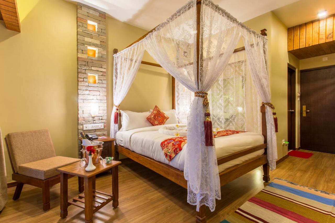Hotel Mala Pokhara Kültér fotó