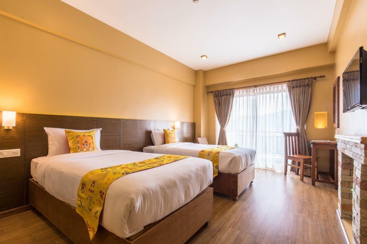 Hotel Mala Pokhara Kültér fotó